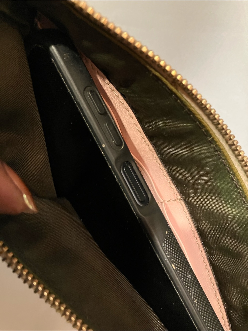 Gucci Beige Monogram Wristlet with Pink Trim and Gold Hardware - Picture 16 of 16